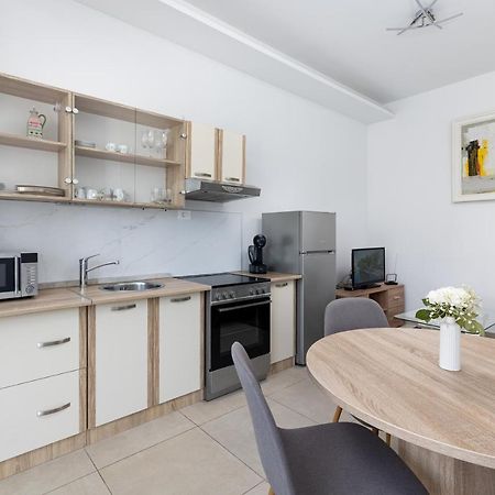 Apartment Ana Солин Екстер'єр фото