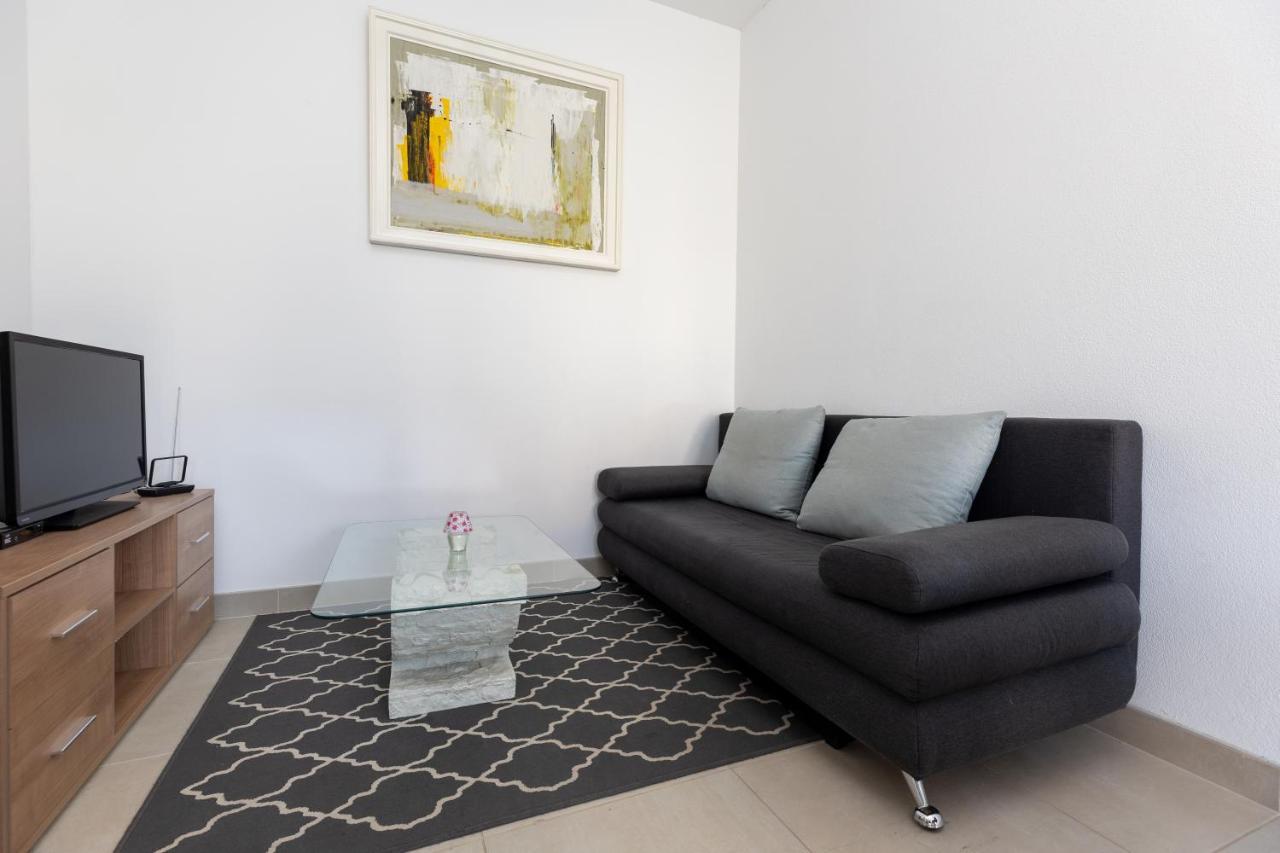 Apartment Ana Солин Екстер'єр фото
